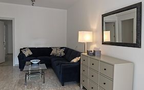 Marina View Apartment